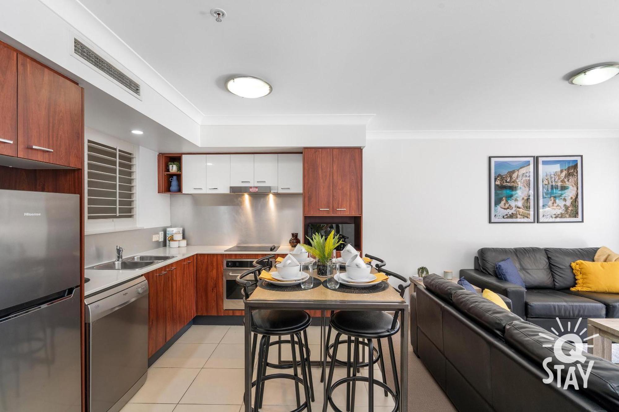 Chevron Renaissance Surfers Paradise Mid Week Madness Deal - Q Stay Gold Coast Exterior foto