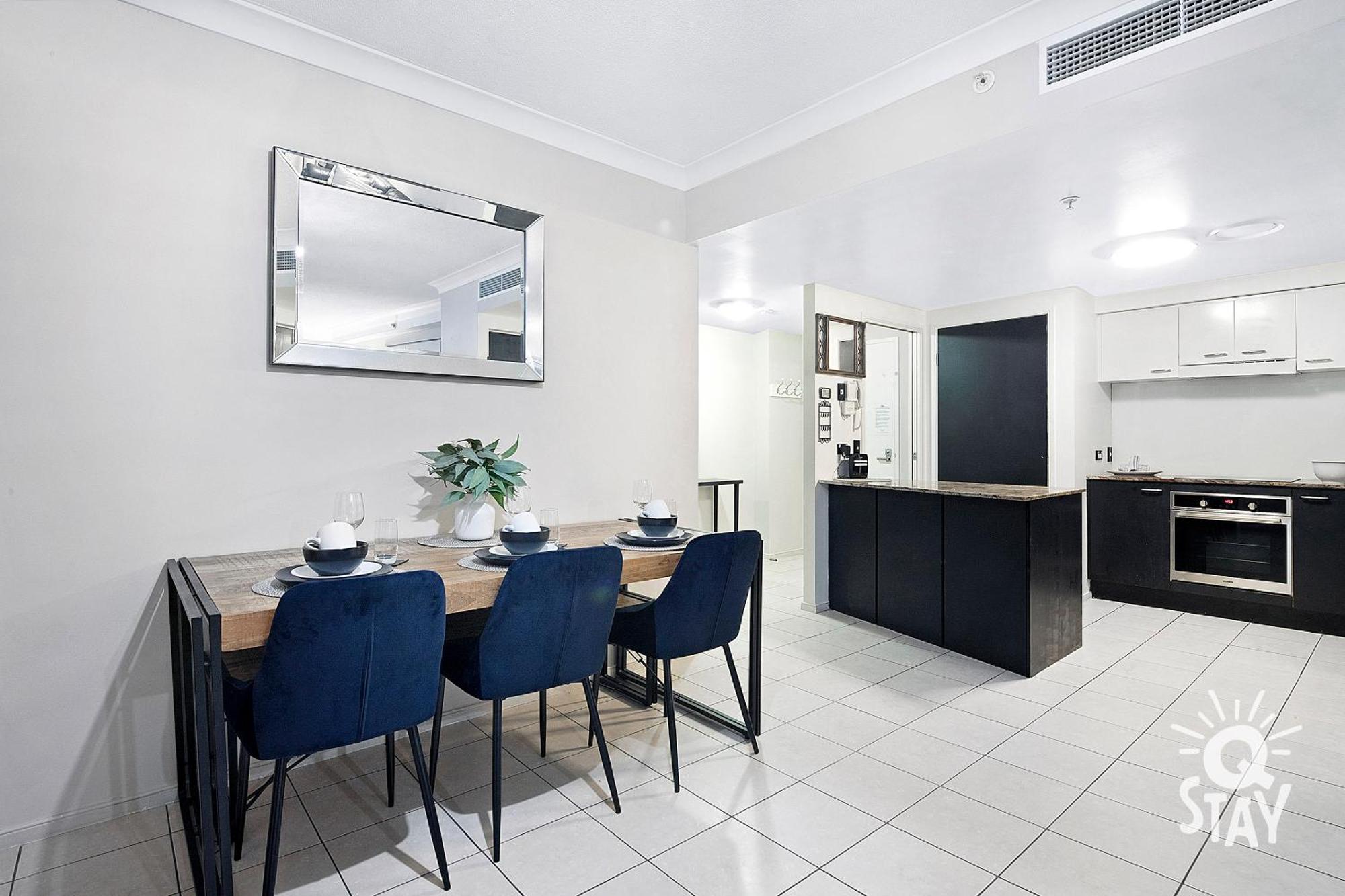 Chevron Renaissance Surfers Paradise Mid Week Madness Deal - Q Stay Gold Coast Exterior foto